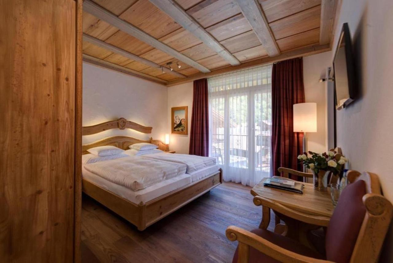 Hotel Schoenegg Wengen Oda fotoğraf