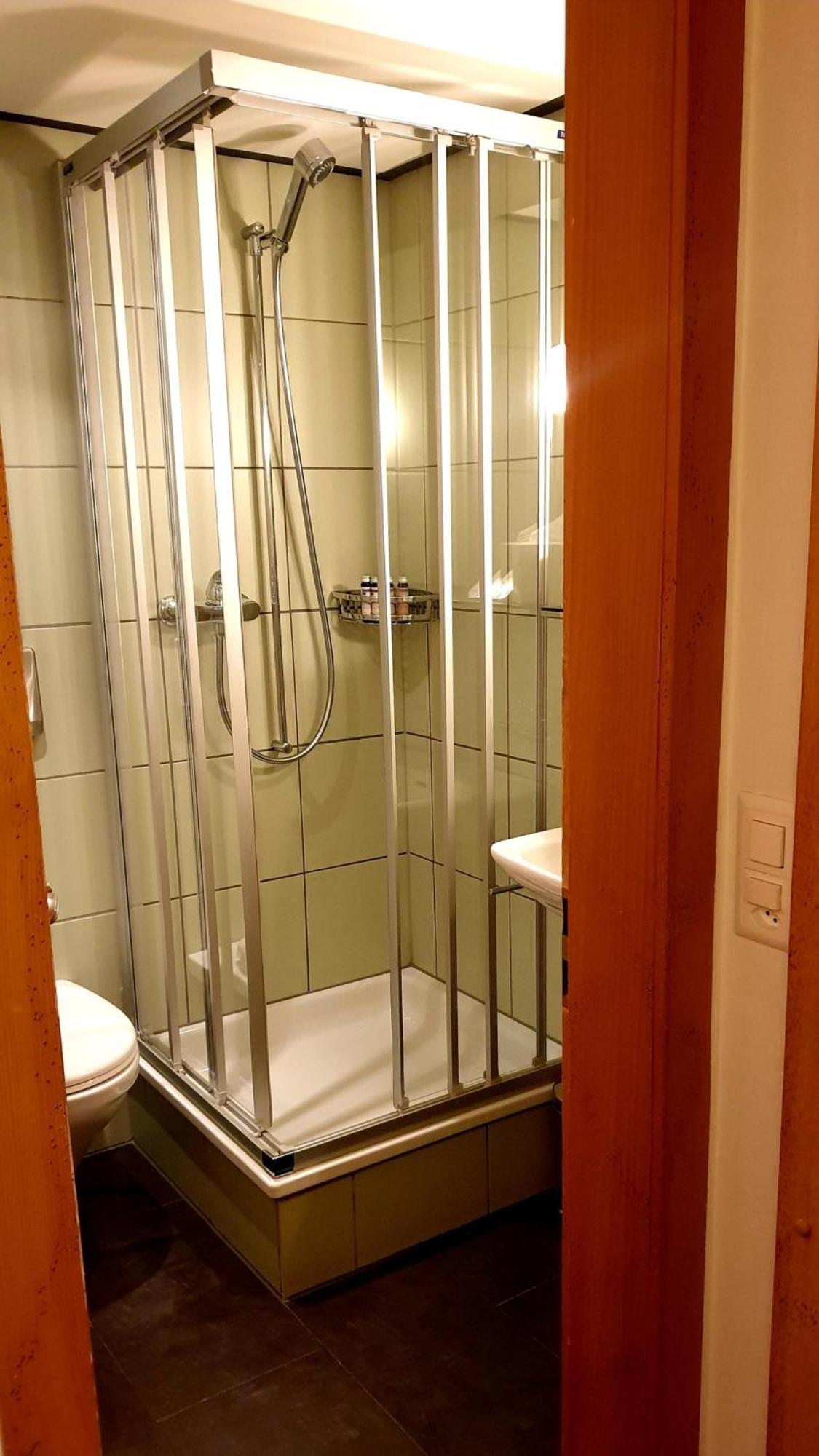Hotel Schoenegg Wengen Oda fotoğraf